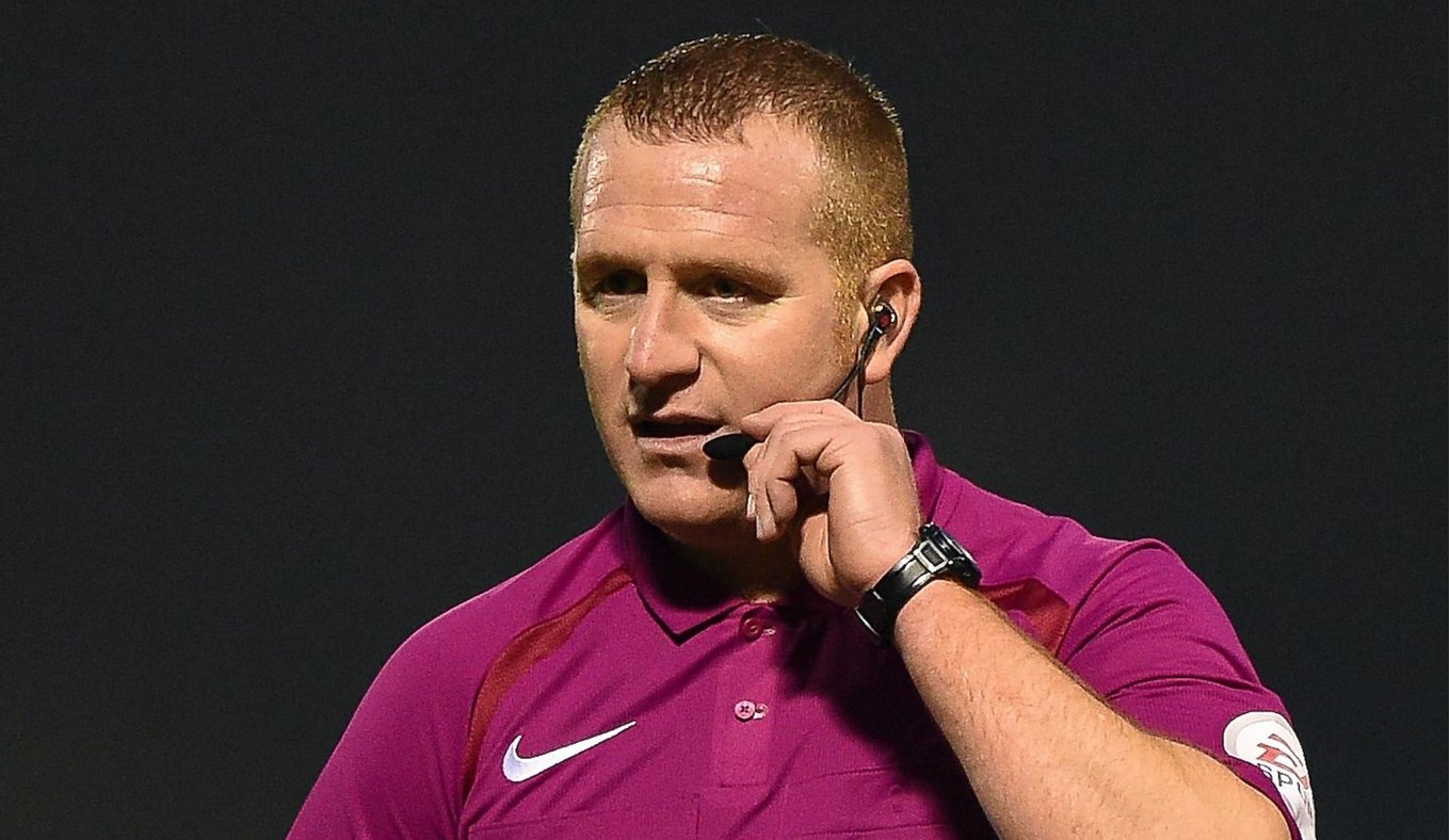 Lee Swabey to referee Gillingham away clash - News - Scunthorpe United